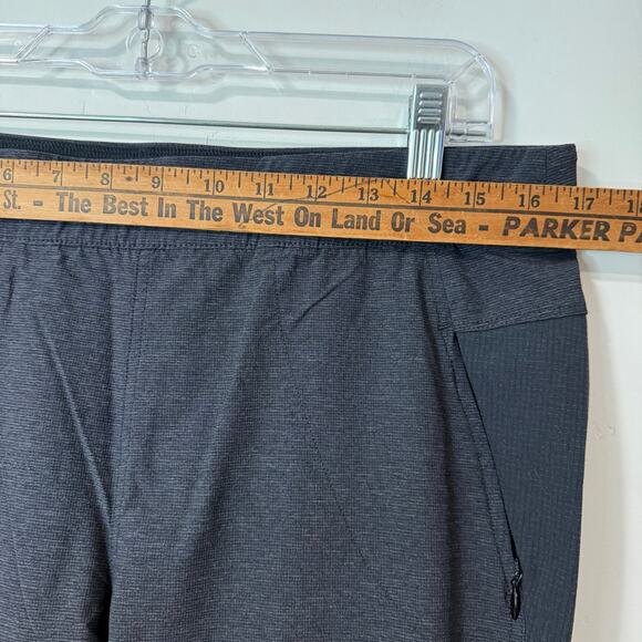 Kuhl Women's Weekendr Tight Performance Fabric Lightweight Black Size Large Reg - Picture 8 of 9